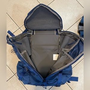 Mystery ranch 2 day assault pack and shoulder/Fanny pack.